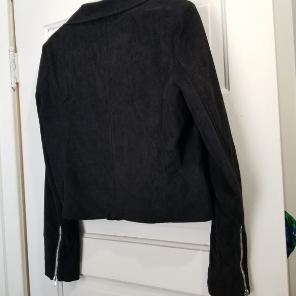 Jacket - Picture 5 of 6